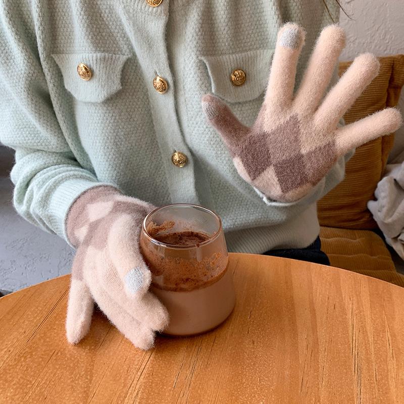 Women Winter Cycling Touch Screen Knitted Glove Students Fashion Warm Full Finger Mittens Female Knitted Glove Wholesale T89