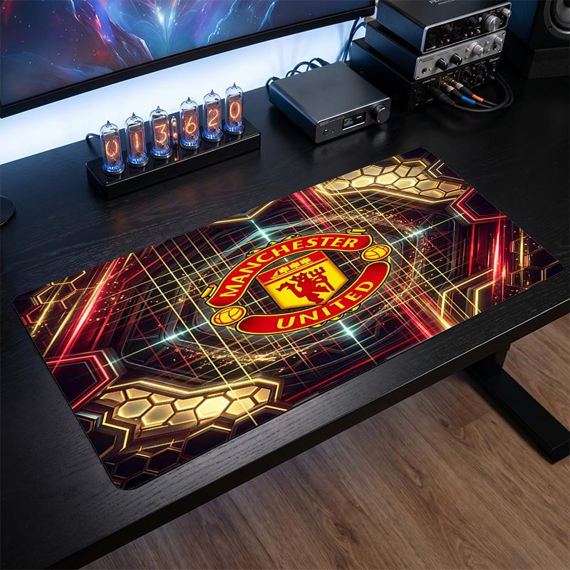 Alfombrilla de ratón grande impresa del Manchester United, alfombrilla de escritorio para gaming de goma suave antideslizante para decoración de oficina, portátil y ordenador