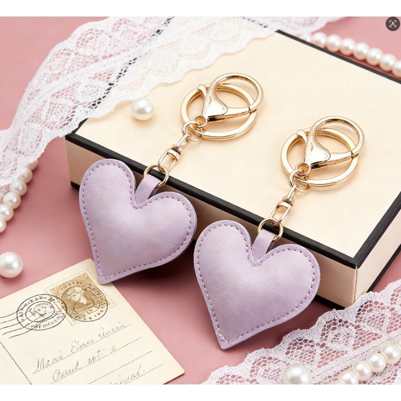 Custom Leather 3D Peach Heart Keychain Bag Pendant Love Hand Rope Personalized Couple Backpack Pendant Gift