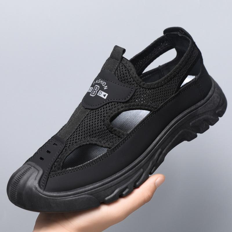 Large size sandals men's summer breathable hollow mesh hole shoes outdoor light sports leisure beach shoes cross-border men's shoes