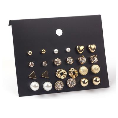 Koreanische Version von heiß verkauften Zirkon-Kartensteckern 12 Paare geometrischer Metallohrringe, Set-Stecker