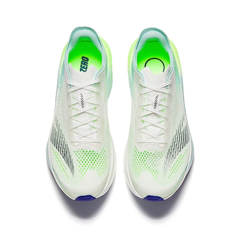 Anta Mach 6 Pro Low-Top Laufschuhe mit Stickstoff-Technologie für Herren Fluoreszierender Papagei/Papyrus Weiß/Kühlblau 112625584-4