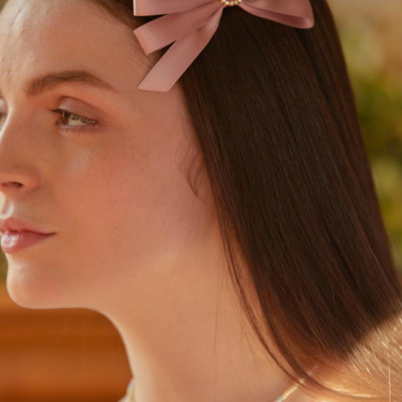 

L’OMBRILLANT Rose Cubic Ribbon Hairpin (PINK) PINK_FREE