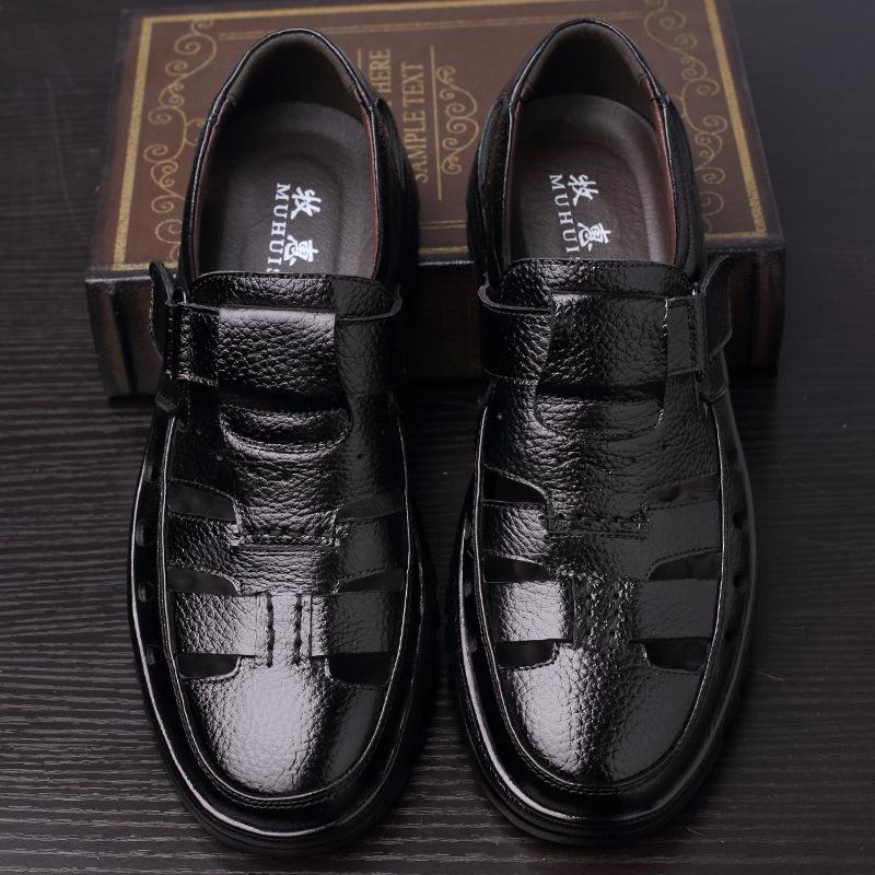 2025 summer sandals business hollow leather sandals middle-aged and elderly leather breathable shoes men's hole Velcro cool leather shoes