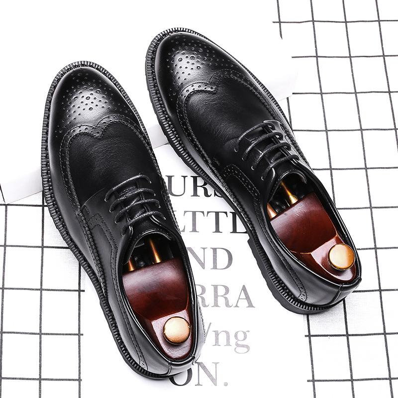 

2025 новые заостренные ретро британские мужские деловые повседневные кожаные туфли корейская версия гравированные мужские кожаные туфли на шнуровке 830-G 38 чёрный