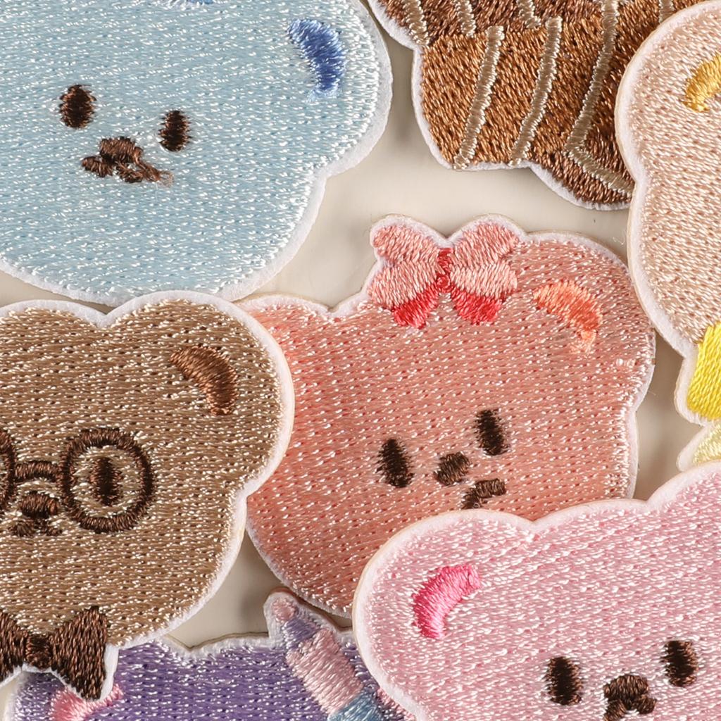 Original embroidery label cloth label towel embroidery bear head embroidery sticker clothing accessories DIY adhesive-backed patch cloth sticker