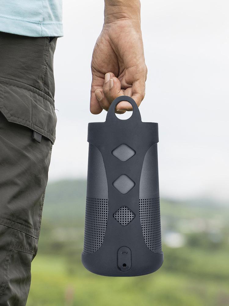 Portable Speaker Carry Case Anti-slip Speaker Protective Case Shockproof with Carabiner for Bose SoundLink Revolve/Revolve+ I II