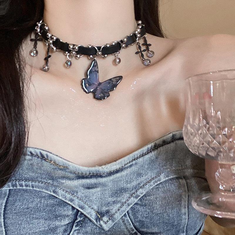 Female Fashion Butterfly Pendant Necklace