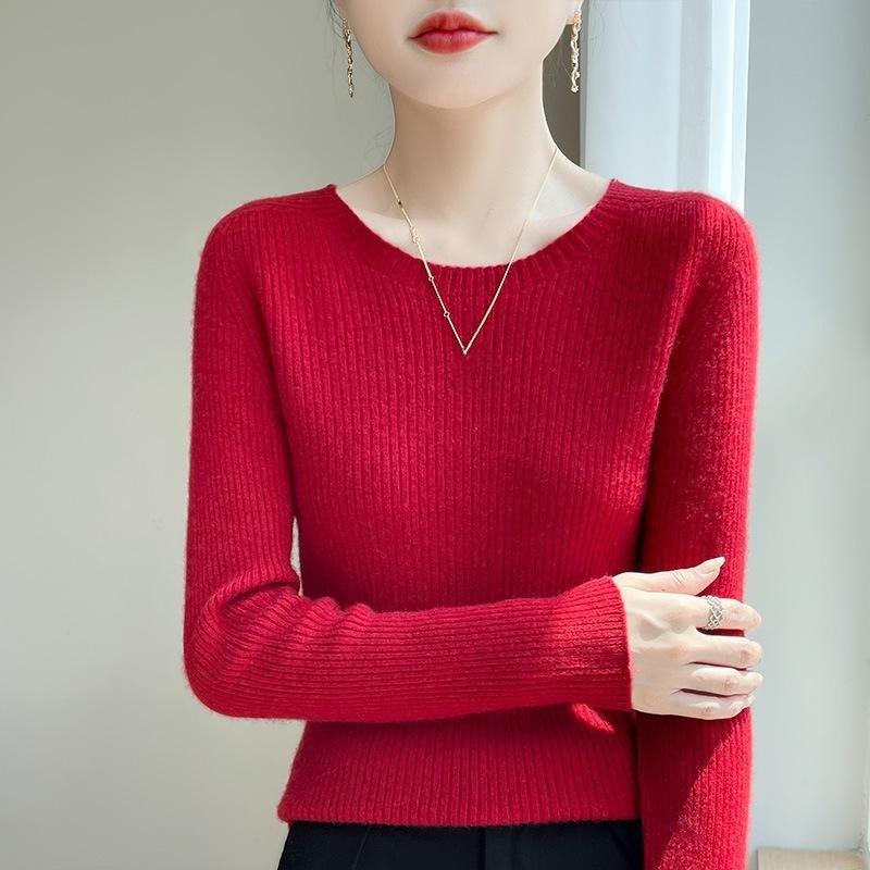 Round-neck Long-sleeved Fitted Knitted Sweater Base Layer Versatile Sweater for Women In Autumn and Winter