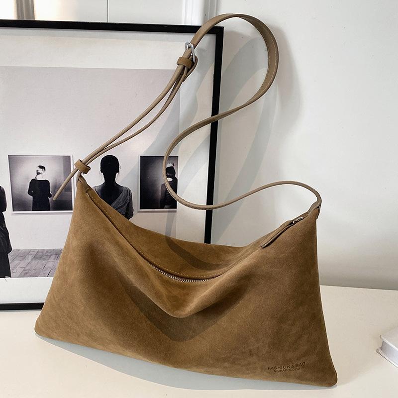 Women's High End and Versatile Ins Style Niche Women's Matte Single Shoulder Crossbody Bag