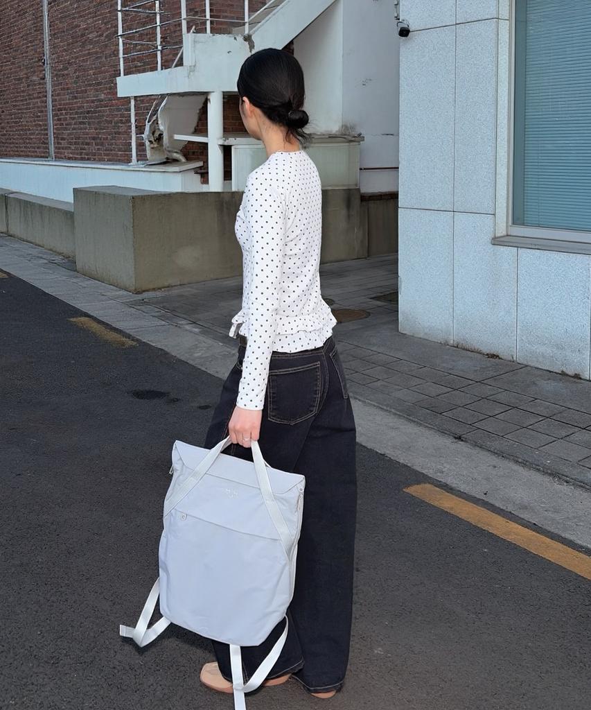 Mah Airy Daily Simple Backpack - Light Grey
