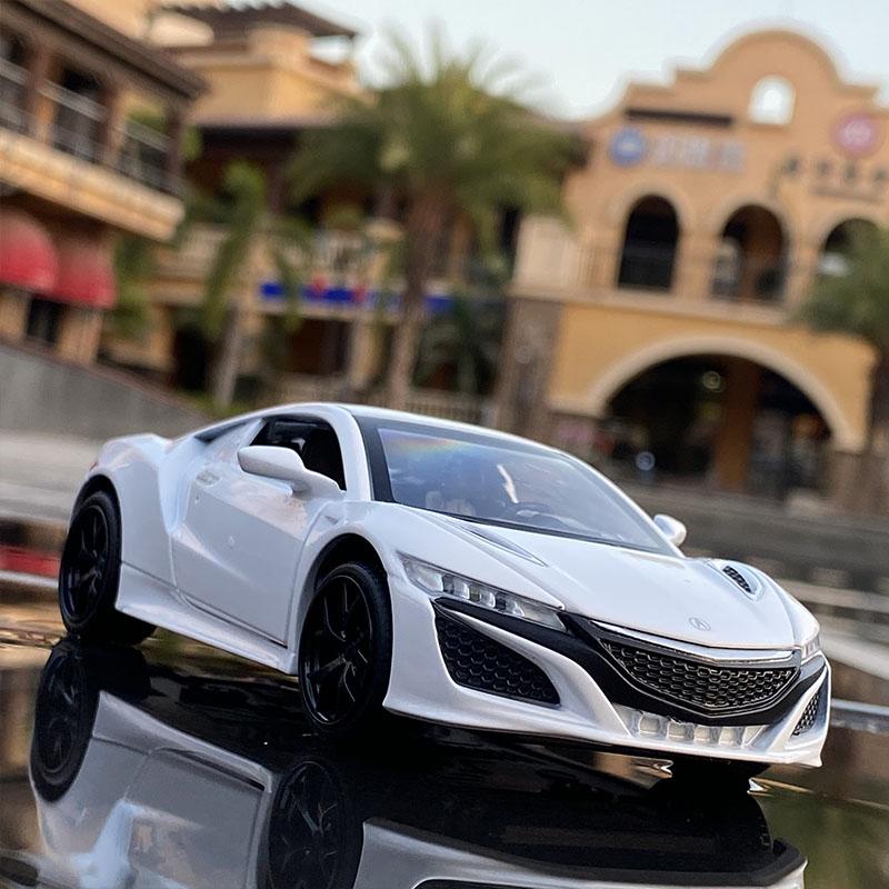 1/32 Honda Acura NSX Alloy Sports Car Diecasts & Toy Vehicles Metal Car Model Simulation Sound and Light Collection Childrens Toy Gift