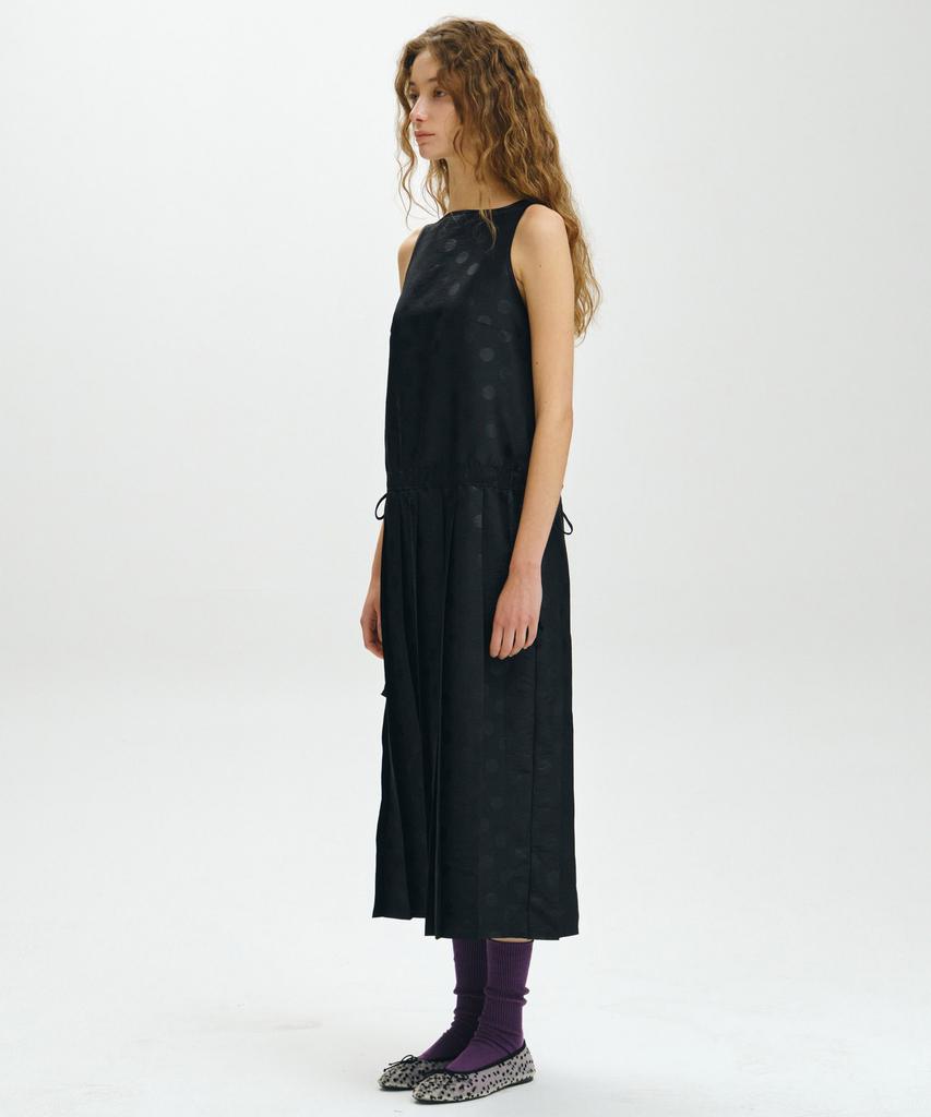 Mais Big Dot Pleated Maxi Dress / Black