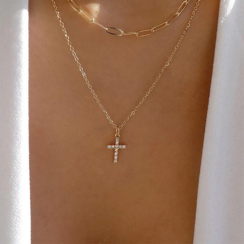 Stacked sunflower pendant, retro multi-layer necklace, niche high-end cross, love collarbone chain