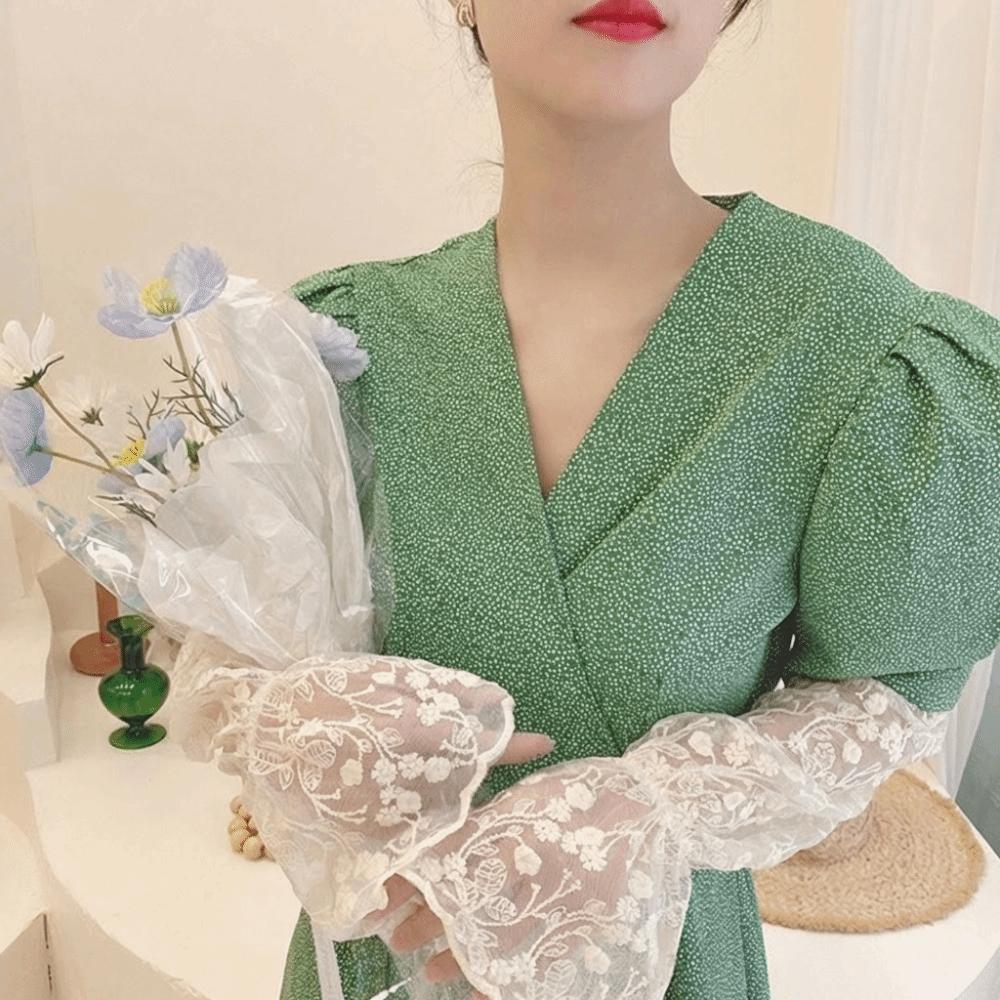 Hollow Sun Protection Cover Elastic Sunscreen Arm Sleeve Breathable Ice Silk Sleeves Girl