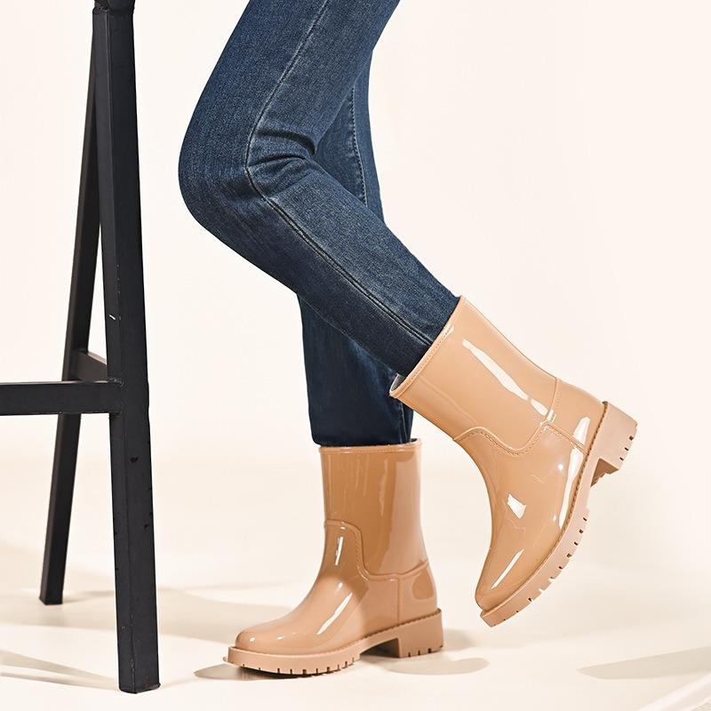 

Высококачественная дождевая обувь женская верхняя одежда резиновые сапоги средней длины с коротким голенищем водная обувь водонепроницаемая и нескользящая резиновая обувь утолщенные галоши 40 [Inner length 26.3cm]