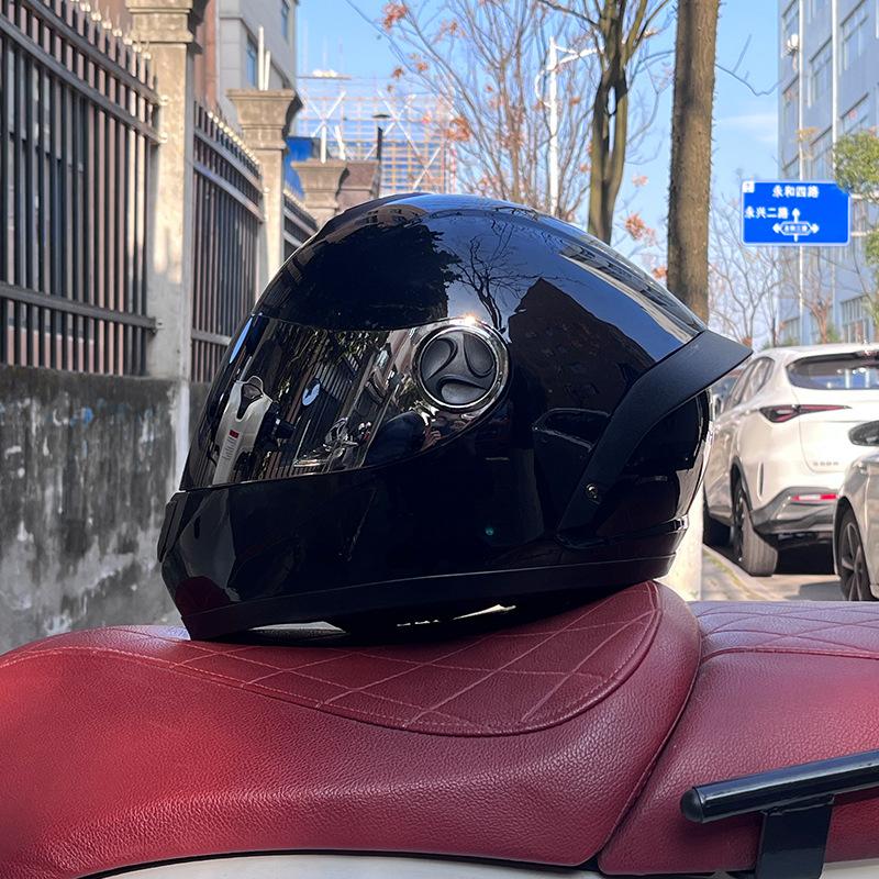 Motorcycle helmet full helmet men and women winter warm safety four seasons knight electric vehicle locomotive full