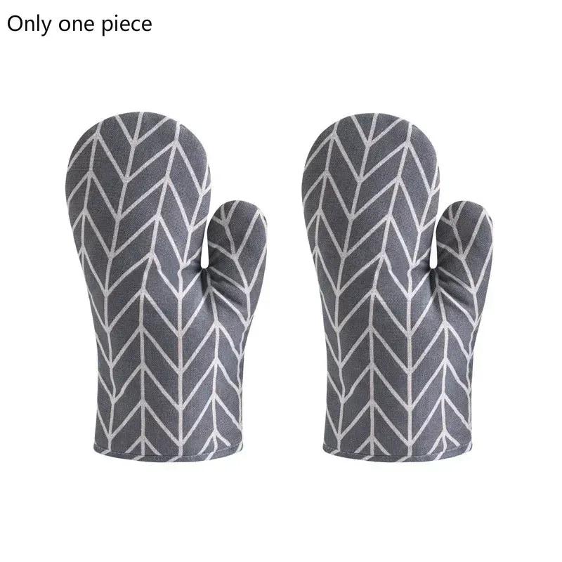 New Kitchen Gloves Insulation Leopard Pattern Pad Cooking Microwave Gloves Baking BBQ Oven Potholders Oven Mitts Potholder Pad for Kitchen