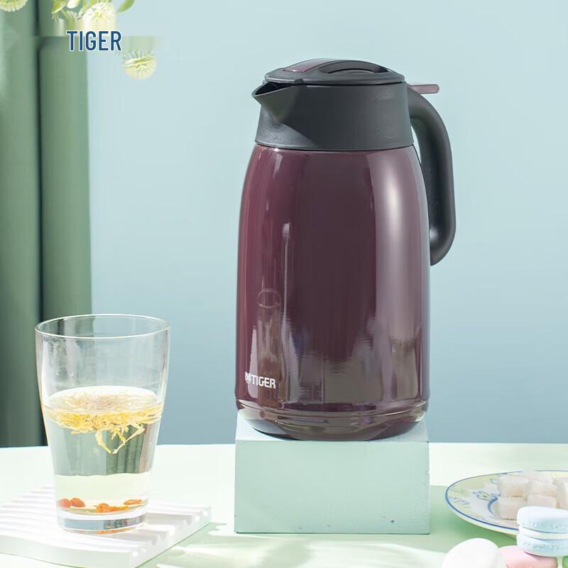 TIGER Portable Vacuum Insulated Pot