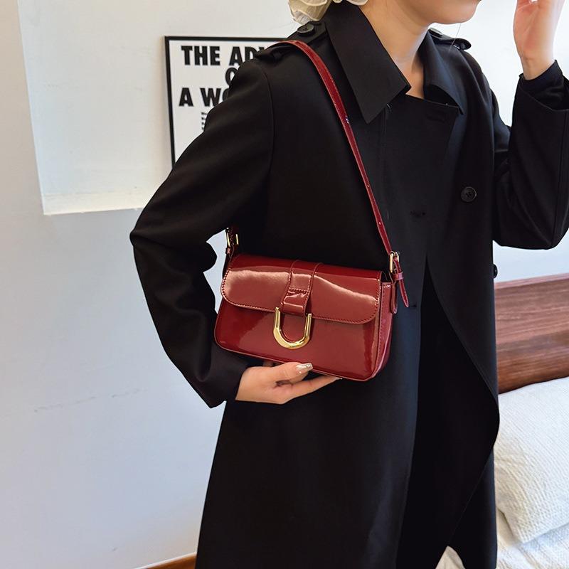 Geantă de umăr crossbody de damă vintage roșu vin cu cataramă potcoavă, geantă tote de modă pentru subraț