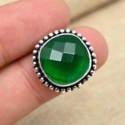 Onyx vert magnifique pierre précieuse faite à la main en argent sterling 925 bijoux de bague faits à la main
