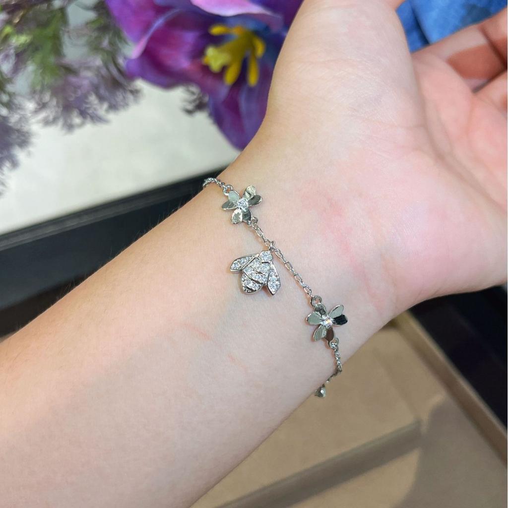 Retro French Lucky Clover Bee Bracelet Temperament Multi-Flower High-End Design Sense Pull-Out Jewelry