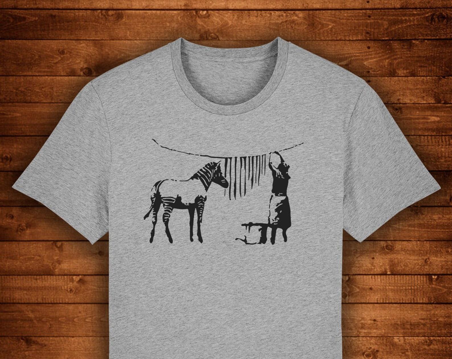 Banksy Zebra Stripes Washing Laundry Street Art / T shirt Unique Design Street Wear Art Urban Graphic Tees Top S