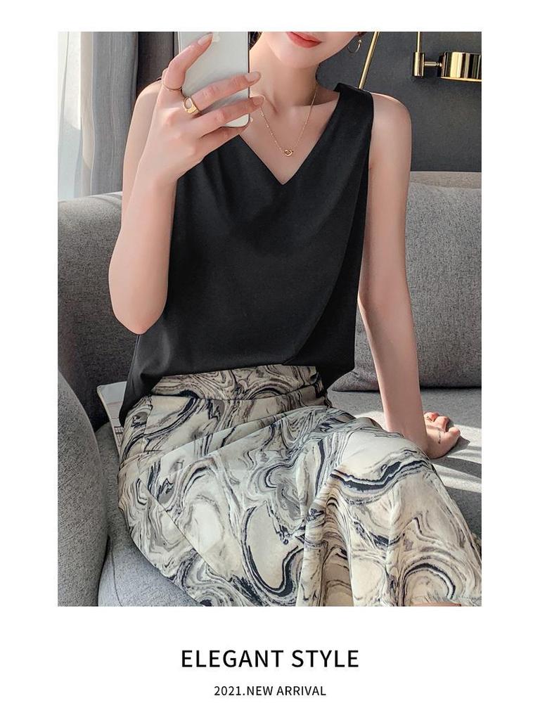 Women's Silk Satin V-neck Acetate Camisole: Ideal Inner Base Layer for Suits, Spring/Summer, Black & White