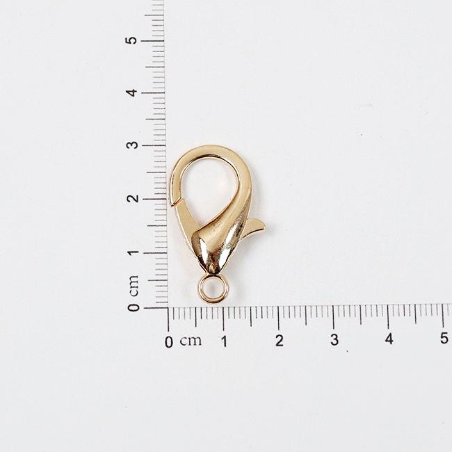 Five-Pointed Star Handbag Accessory: Keychain Pendant with Lobster Clasp