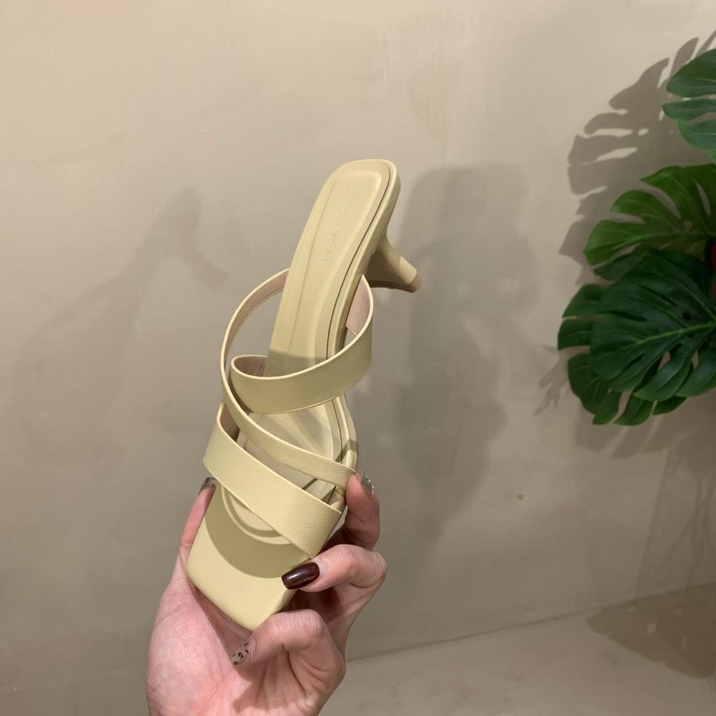 Heart-shaped Crystal Sugar Pink Sandals 2025 Summer New French Celebrity Square Head Open-toed Stiletto Strap High Heels