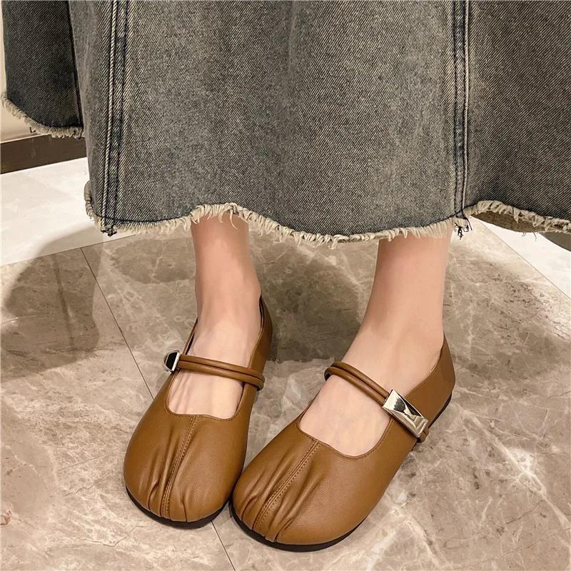 

Модная женская обувь 2024 года, брендовые женские туфли на плоской подошве с пряжкой и ремешком, модные повседневные туфли на плоской подошве с металлическим украшением, горячая распродажа, туфли на плоской подошве с круглым носком и низким каблуком 40 ха