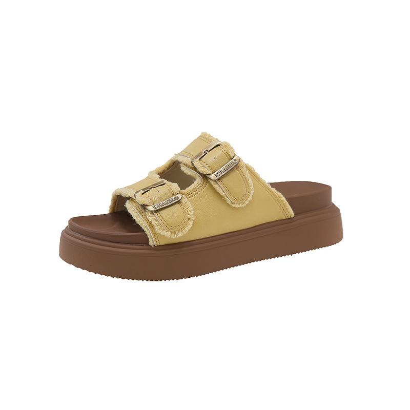 Super Fire Thick-soled Slippers for Women's Summer Outer Wear 2025 New Fashionable Versatile Sandals To Increase the Height of Simple Belt Buckle