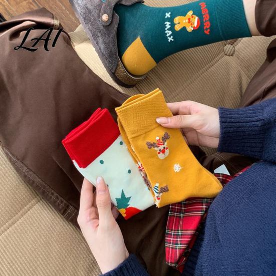 Holiday Outfit Accessories Cute Christmas Stockings Cotton Crew Socks for Women Soft Breathable Winter Warm Hosiery Thermal with Gingerbread