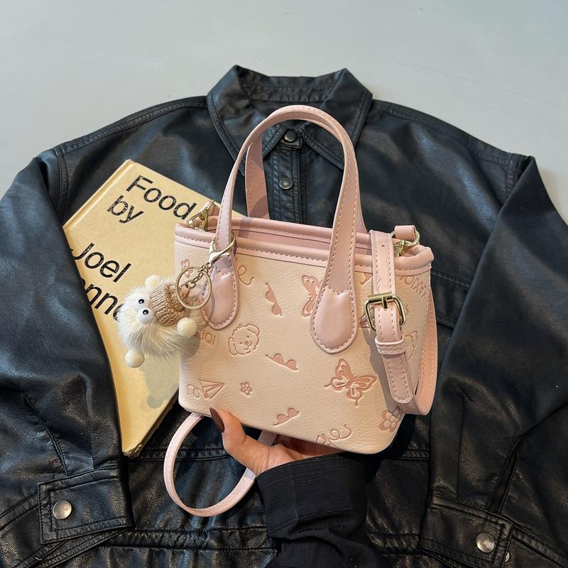 Pink vegetable basket bag women's 2025 new light luxury niche design advanced texture super fire messenger bucket bag