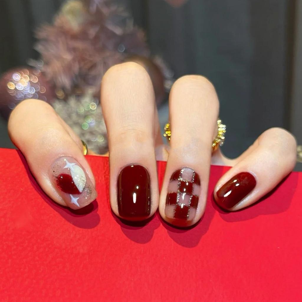 24Pcs Red Sweetheart White Checkerboard Press On Nails Removable Fake Nail Tips Art Acrylic Manicure