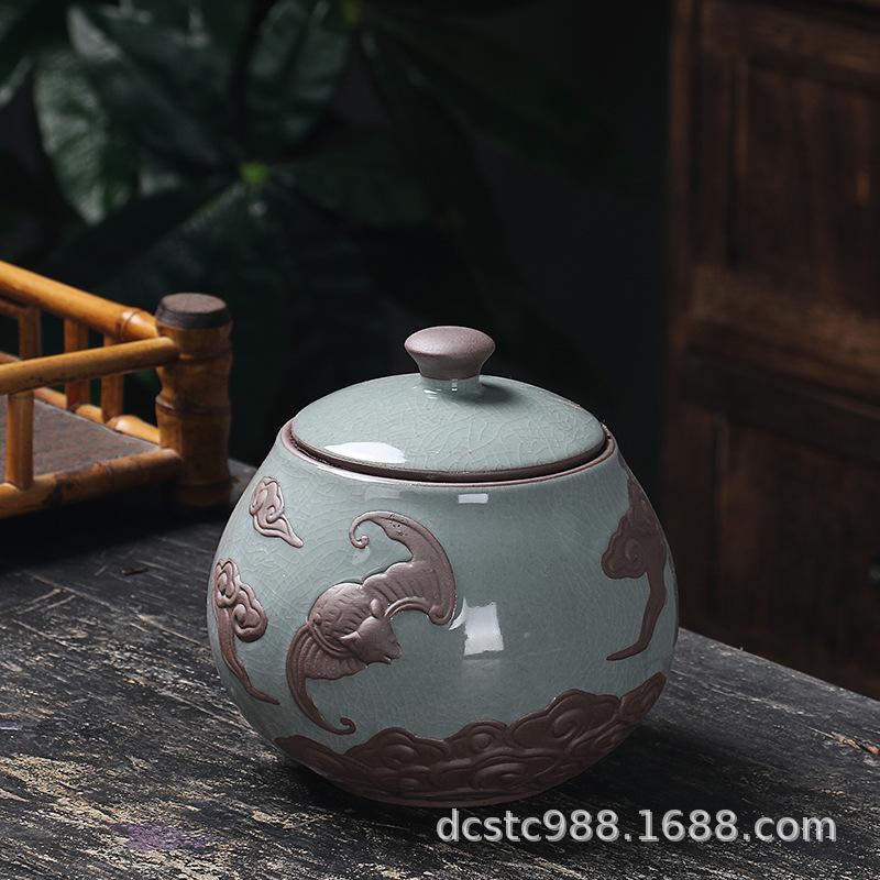 Ceramics Ge kiln Song porcelain tea jar, large sealed storage jar, vintage relief tea packaging jar, gift ice crack glaze