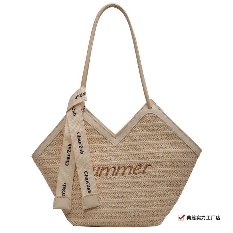 Internet celebrity large capacity bag new straw bag women's bag niche design shoulder bag versatile woven tote bag