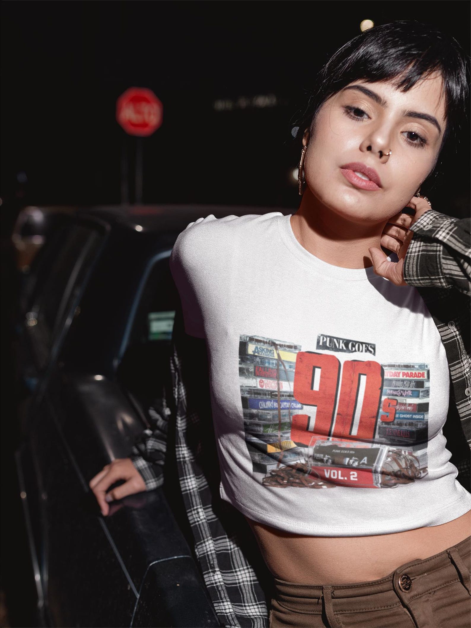 PUNK GOES 90s Women s Cropped Raw edge T-Shirt M