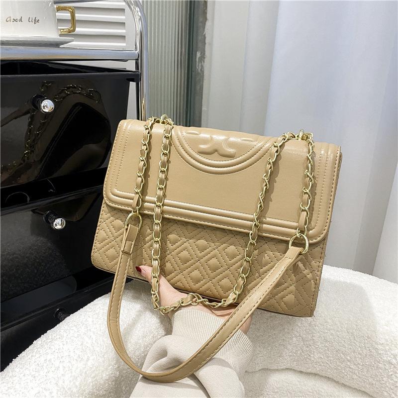 New Women's Bag European Fashion Embossed Chain Small Square Bag