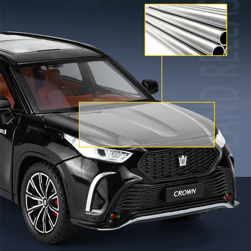 1/24 Toyota Crown KLUGER SUV Alloy Car Model Diecast Metal Toy Off-road Vehicles High Simulation Sound and Light Collectibles Kids Gift