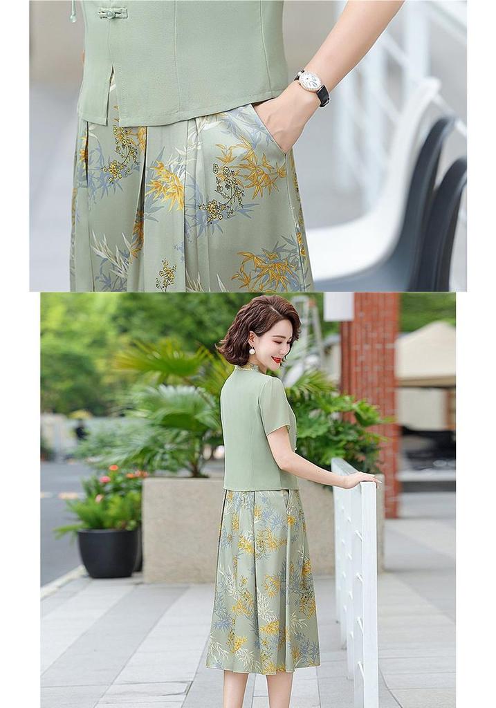 Elegant Summer Dress for Women 2026: Short Sleeve, Slimming Printed Skirt for Middle-Aged and Elderly Moms