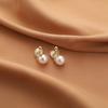 Korean Style Retro Pearl Ear Clip for Women - Mosquito Coil Holder, No Piercing, High-End, Fashionable and Versatile Luxury Earrings