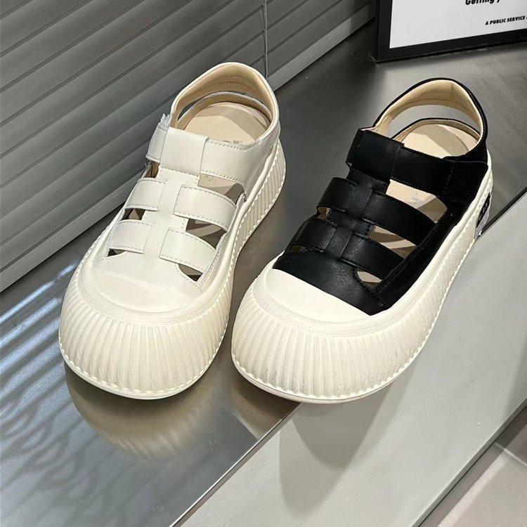 Internet Celebrity Spring New Hollowed Women's Shoes Versatile Sports Casual White Shoes Popular Style Ins Fashion