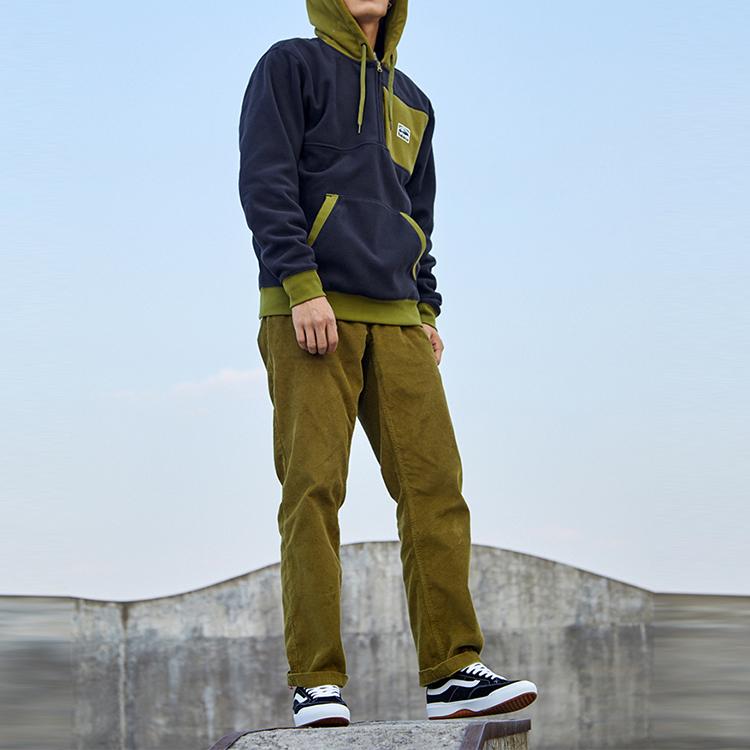 Vans Casual Pants Men's Green Moderate Straight Fit Pants VN0A5FK3YXH