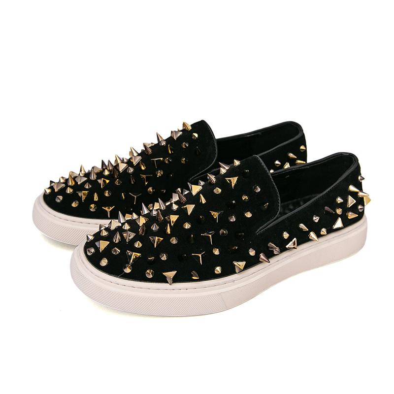 Fashion Brand Design Men Rivet Board Shoes Luxury Round Toe Low Top Spikes Loafer Male Casual Comfortable Sneakers Zapatillas De Hombre