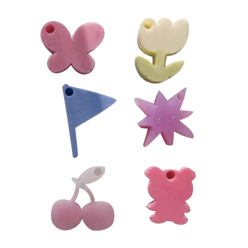 Flower Bear Keychain Silicone Mold Keychain Charm Epoxy Resin Mold Casting Mold with Hanging Hole for DIY Crafts Making
