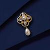 Elegant Pearl Brooch for Women's Suits - High-End Jewelry Pin