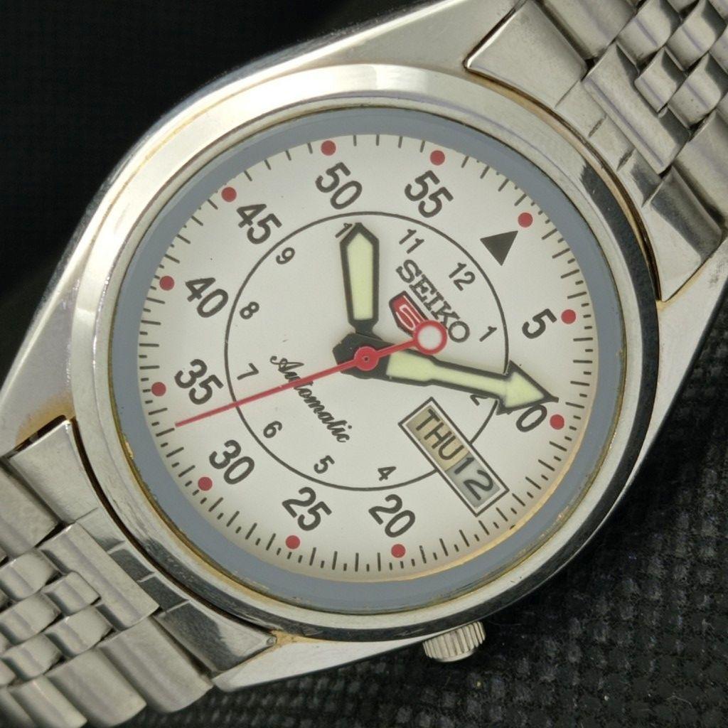

Б/У ВИНТАЖНЫЕ ЧАСЫ SEIKO 5 АВТОМАТИЧЕСКИЕ 7S26A ЯПОНИЯ МУЖСКИЕ D/D БЕЛЫЕ 597-a312924-9 SKU597-a312924