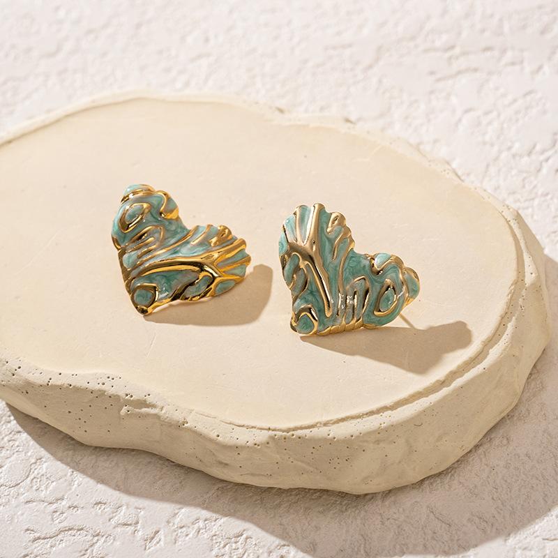 

Fashion color drip stainless steel earrings, personalized fashion and versatile love enamel titanium steel earrings