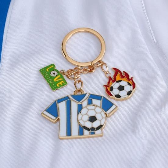 Football Peripheral Keychain, Football Jersey Keychain with Enamel Color, Lightweight Portable Sports Fan Accessory